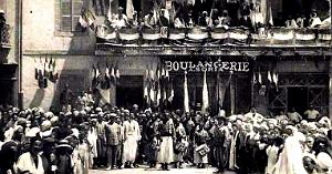 2733- Tlemcen - Cercle Indigene - Jour de fete2